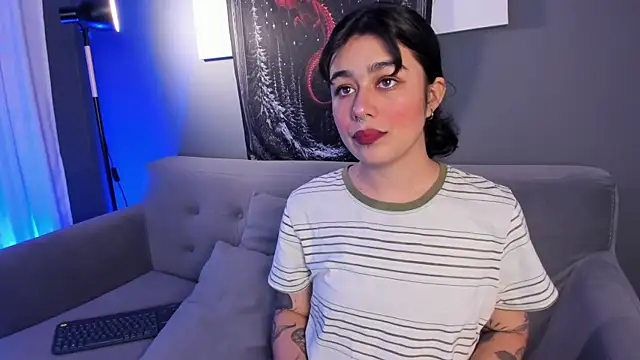 flower smith  online show from 11, 11, 2025