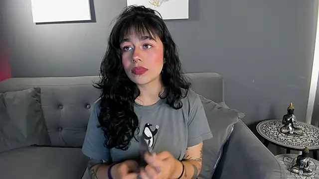 flower smith  online show from 3, 2, 2026