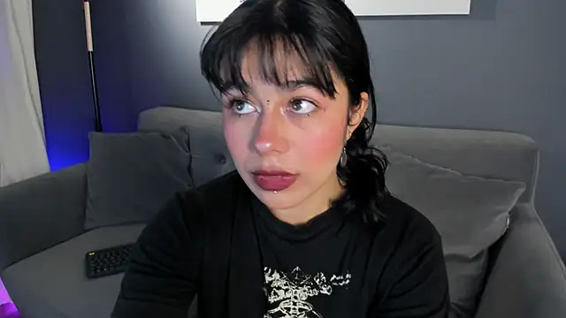 flower smith  online show from 14, 1, 2026