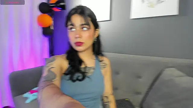 flower smith  online show from 27, 10, 2025