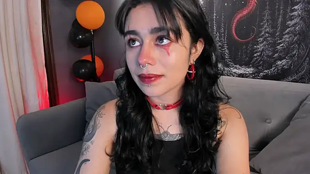 flower smith  online show from 10, 10, 2025