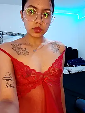 Snapshot of _angelgirl_ chatting on 4, 10, 2025 angelgirl online show from 4, 10, 2025