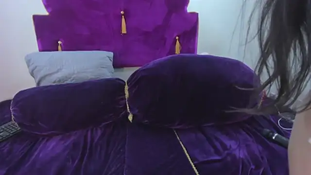 Laurentyler   online show from 16, 5, 2026