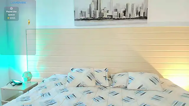 GabiHills online show from 1, 12, 2025