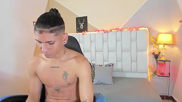 Adan Oriol online show from 12, 1, 2026