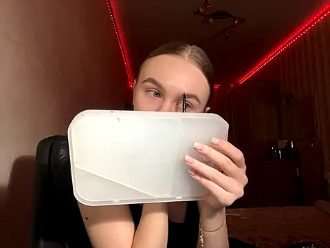 bellameow88 online show from 13, 10, 2025