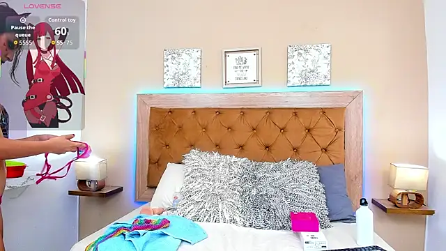EmilyJonns online show from 13, 9, 2025