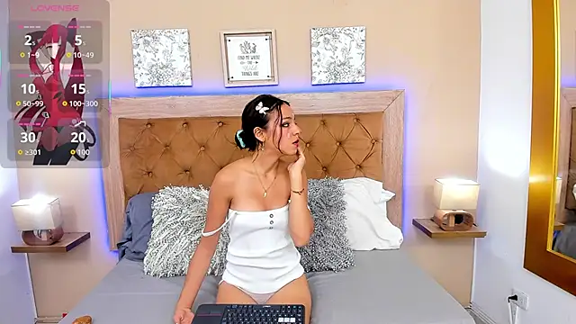 EmilyJonns online show from 18, 9, 2025