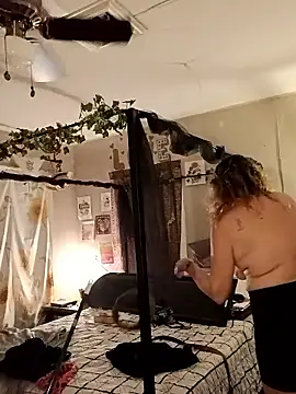 Bored Grandma online show from 17, 4, 2026