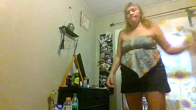 Bored Grandma online show from 12, 10, 2025