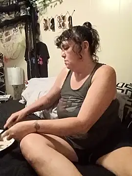 Snapshot of Bored_Grandma chatting on 18, 5, 2026 Bored Grandma online show from 18, 5, 2026