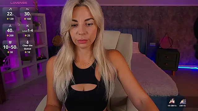 Snapshot of BellaRayyy chatting on 9, 5, 2026 BellaRayyy online show from 9, 5, 2026