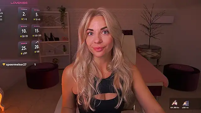 Snapshot of BellaRayyy chatting on 19, 5, 2026 BellaRayyy online show from 19, 5, 2026