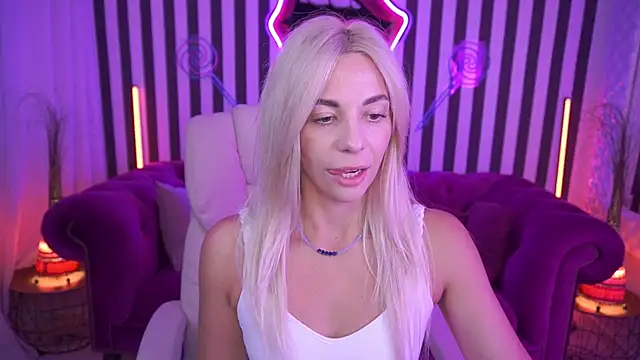 Snapshot of BellaRayyy chatting on 31, 5, 2026 BellaRayyy online show from 31, 5, 2026