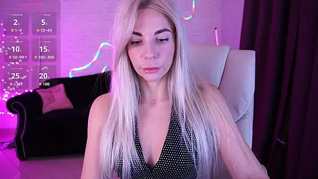 Snapshot of BellaRayyy chatting on 22, 2, 2026 BellaRayyy online show from 22, 2, 2026