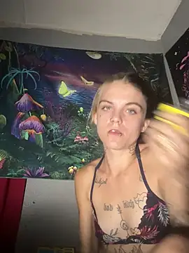 ittybittymeryssa online show from 24, 9, 2025