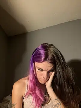 ittybittymeryssa online show from 6, 11, 2025