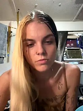 ittybittymeryssa online show from 4, 10, 2025