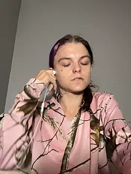 ittybittymeryssa online show from 11, 11, 2025