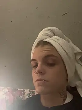 ittybittymeryssa online show from 13, 10, 2025