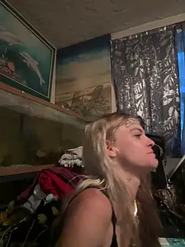 ittybittymeryssa online show from 10, 5, 2026