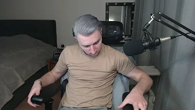 Elvin Vaenight online show from 8, 11, 2025