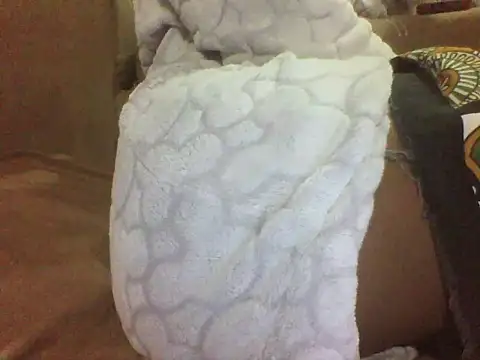 Moongodessy online show from 21, 10, 2025