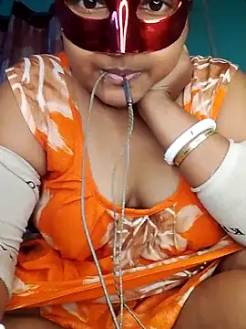 mimi87hoty online show from 18, 12, 2025