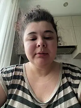 AliceCurlyX online show from 28, 2, 2026