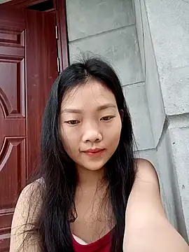 Snapshot of Ananine chatting on 13, 5, 2026 Ananine online show from 13, 5, 2026