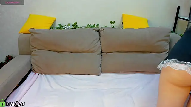 Sylvia Ortiz online show from 13, 2, 2026