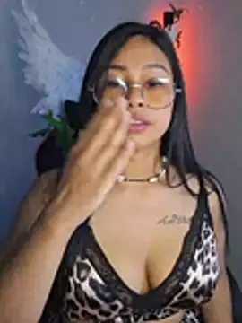 Snapshot of Tigresa23 chatting on 16, 6, 2026 Tigresa23 online show from 16, 6, 2026