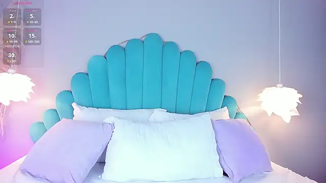 AlassiaHocthner online show from 21, 11, 2025