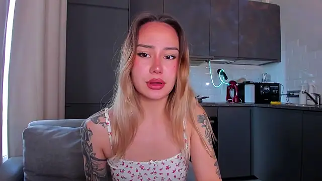 baobei03 online show from 18, 10, 2025