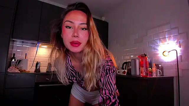 baobei03 online show from 5, 11, 2025