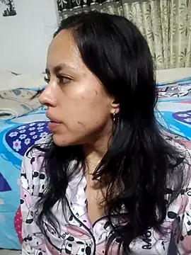 Queen Ashly online show from 26, 11, 2025