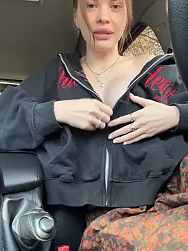 SMELLSEX online show from 4, 4, 2026