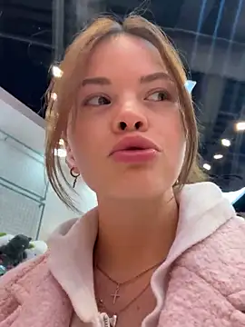 SMELLSEX online show from 7, 3, 2026