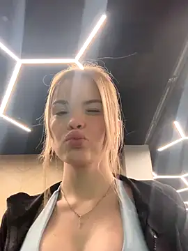 SMELLSEX online show from 26, 11, 2025