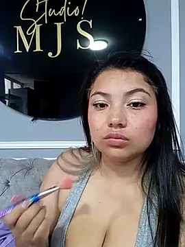 AbbieJoness   online show from 19, 11, 2025