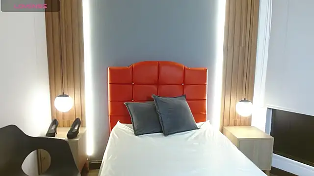 LiaMonroee  online show from 12, 2, 2026