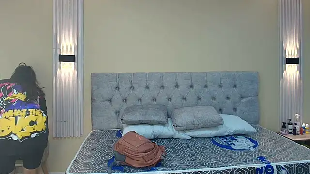 LiaMonroee  online show from 25, 9, 2025