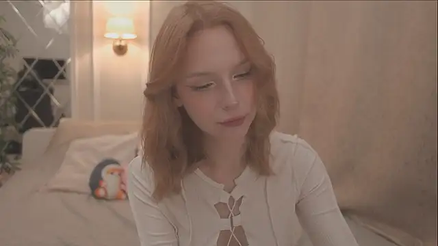 claire bennett online show from 8, 10, 2025