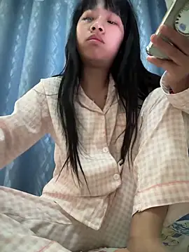 Snapshot of jingjing005 chatting on 28, 4, 2026 jingjing005 online show from 28, 4, 2026