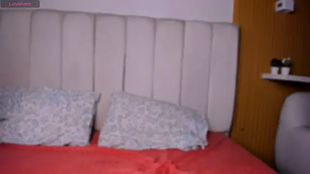 Lunita naughty online show from 11, 2, 2026