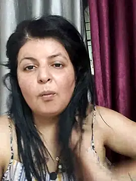 Snapshot of Jann_Riya333 chatting on 30, 6, 2026 Jann Riya333 online show from 30, 6, 2026