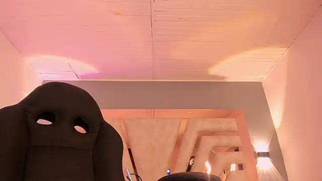 BellaBoobs  online show from 8, 4, 2026