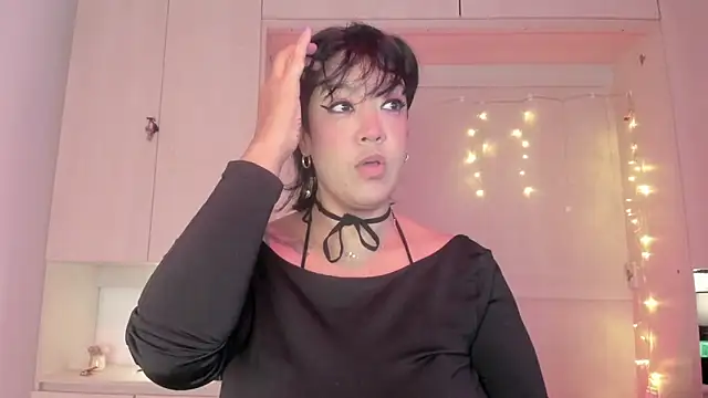 VickyRuiz  online show from 9, 2, 2026