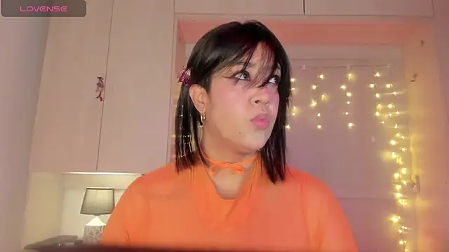 VickyRuiz  online show from 14, 4, 2026