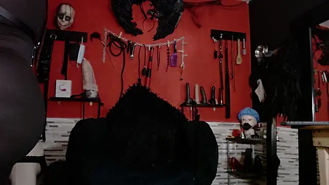 Miss Mirandaa online show from 7, 3, 2026